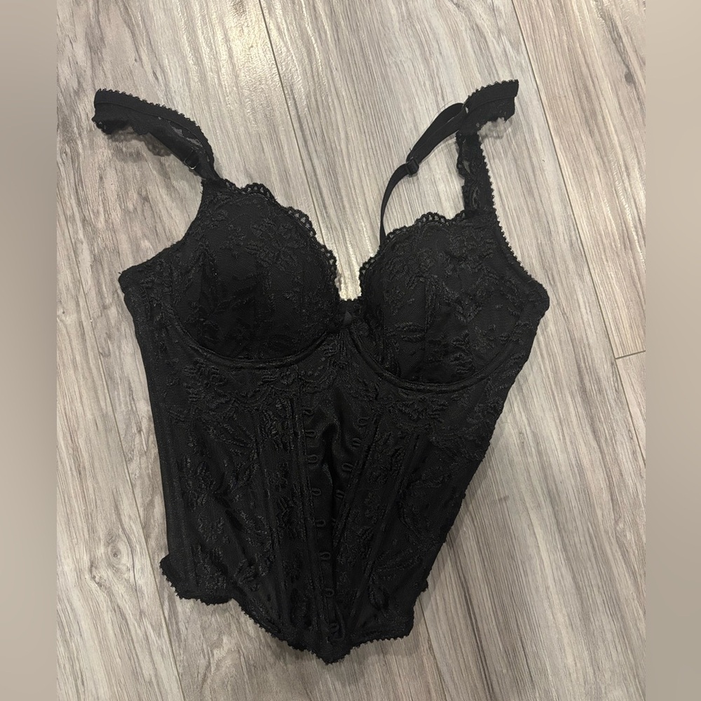 Black Lace Bustier